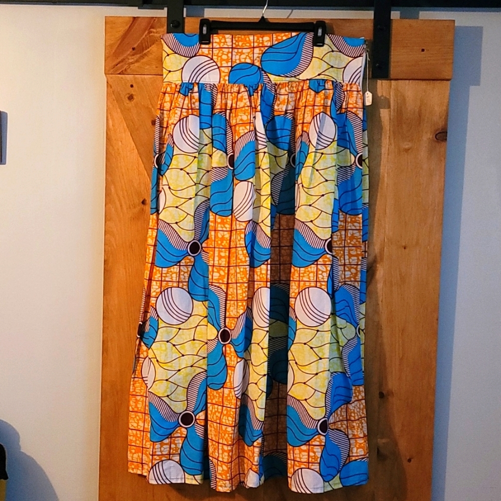 Long colorful printed skirt